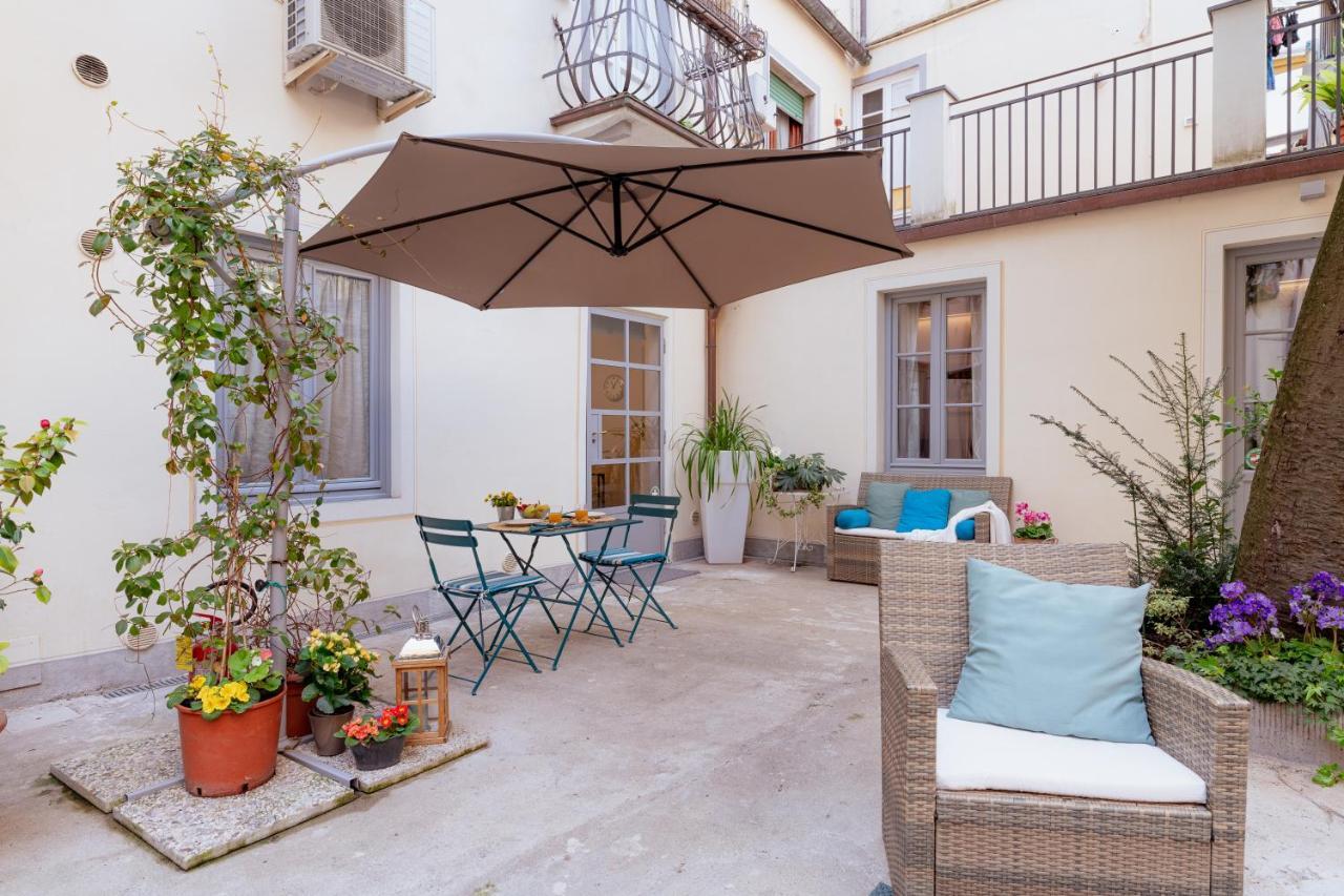 Bed and Breakfast Il Cortile Di Elisa & Our Flats Лукка Екстер'єр фото